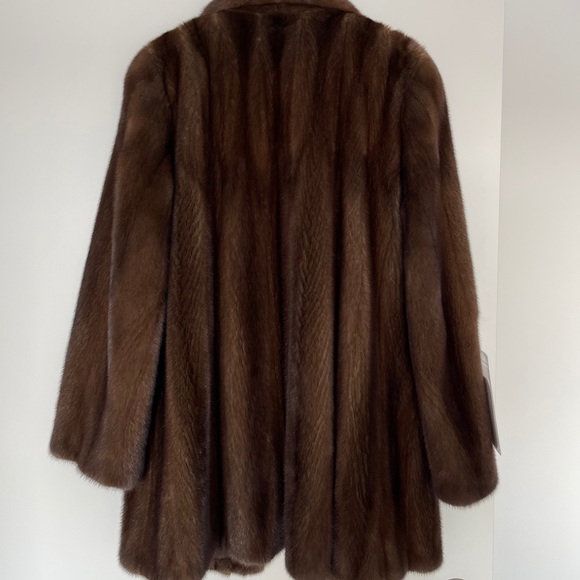 NWT Mink Fur Coat - Picture 3 of 13